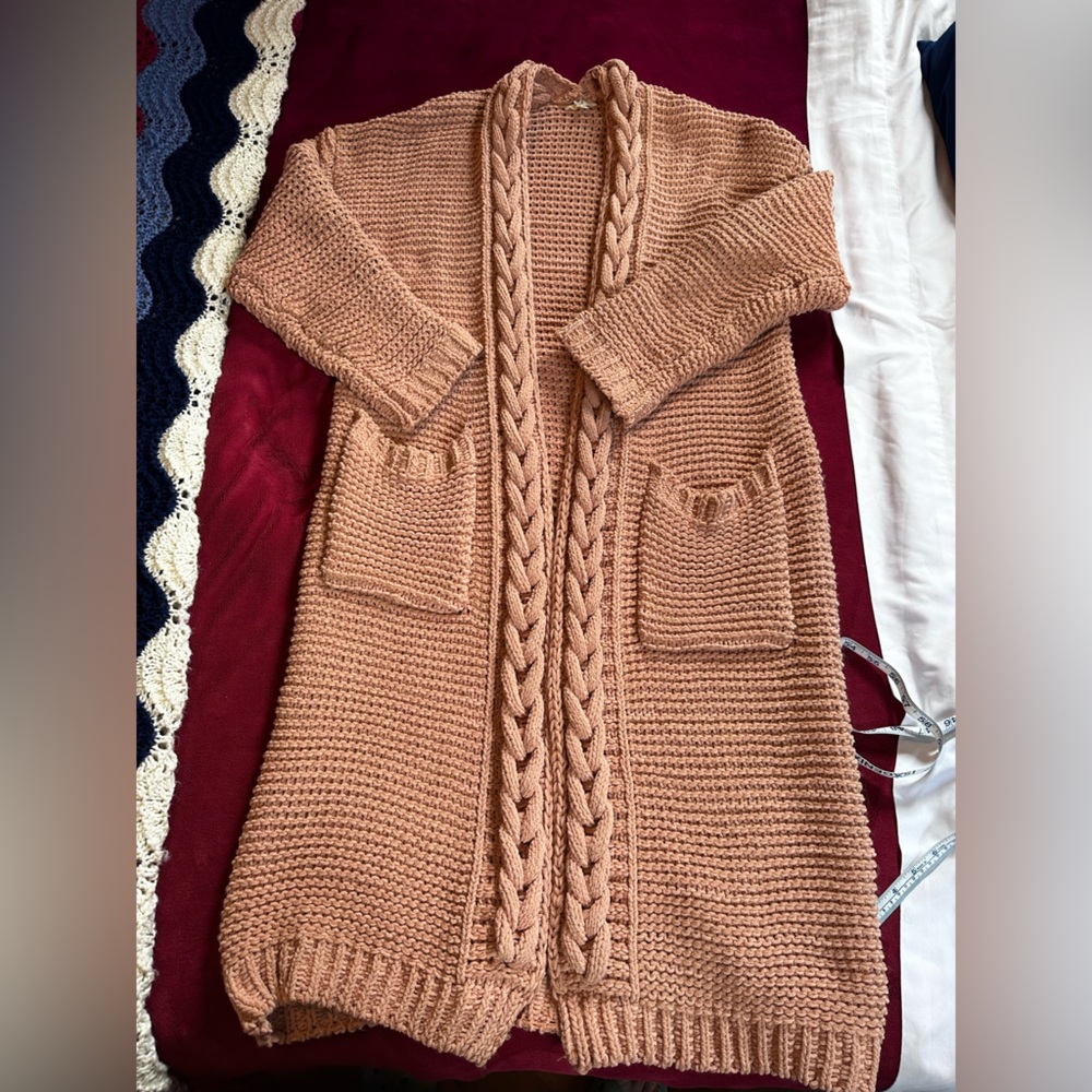 Easel Tan/Peach Cable Knit Long Cardigan S/M